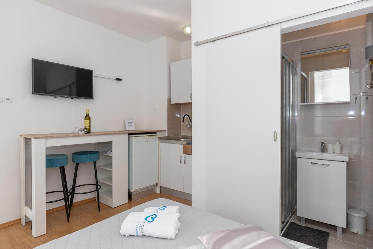 Apartments Tolic Biograd Na Moru Exterior foto