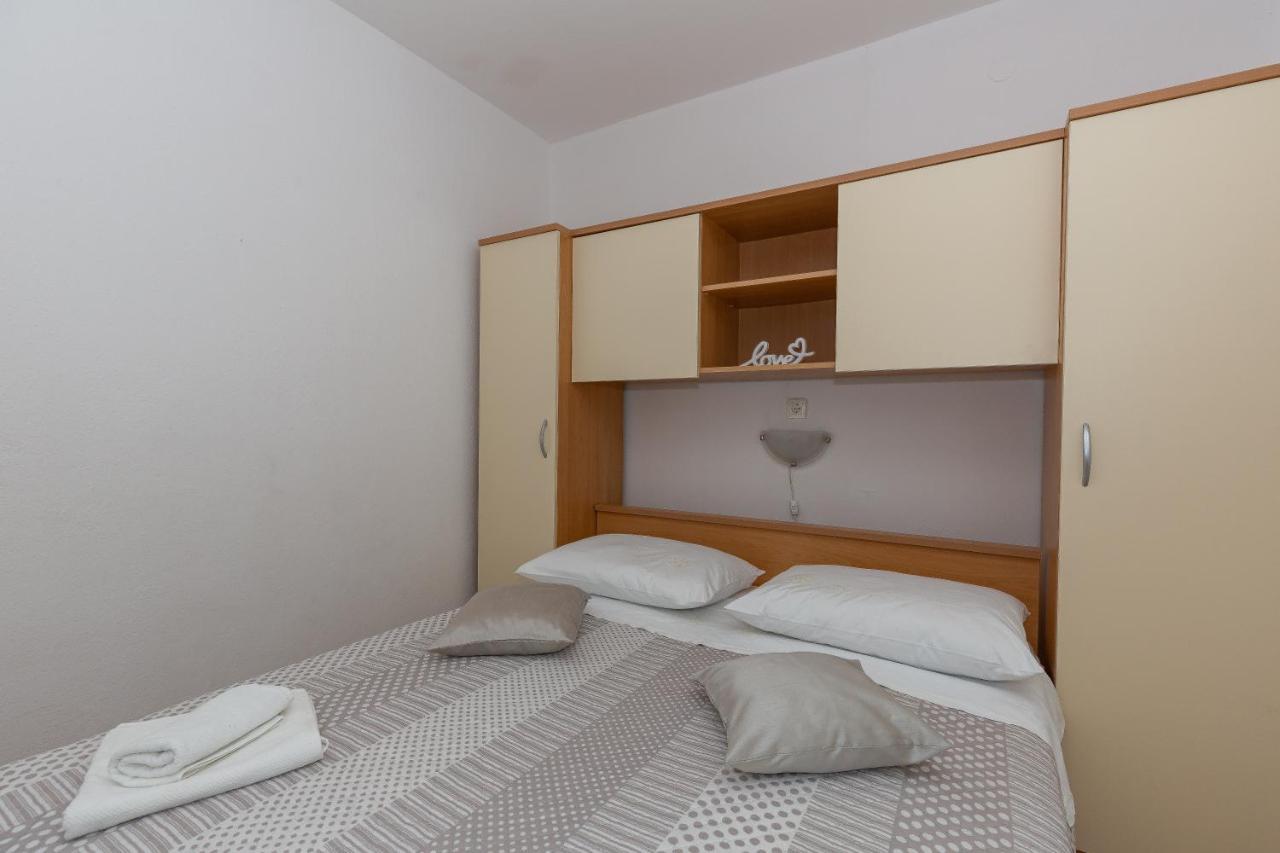 Apartments Tolic Biograd Na Moru Exterior foto